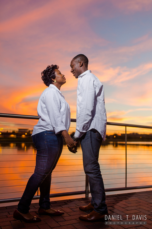 Sunset Engagement Photos in Sugarland Texas