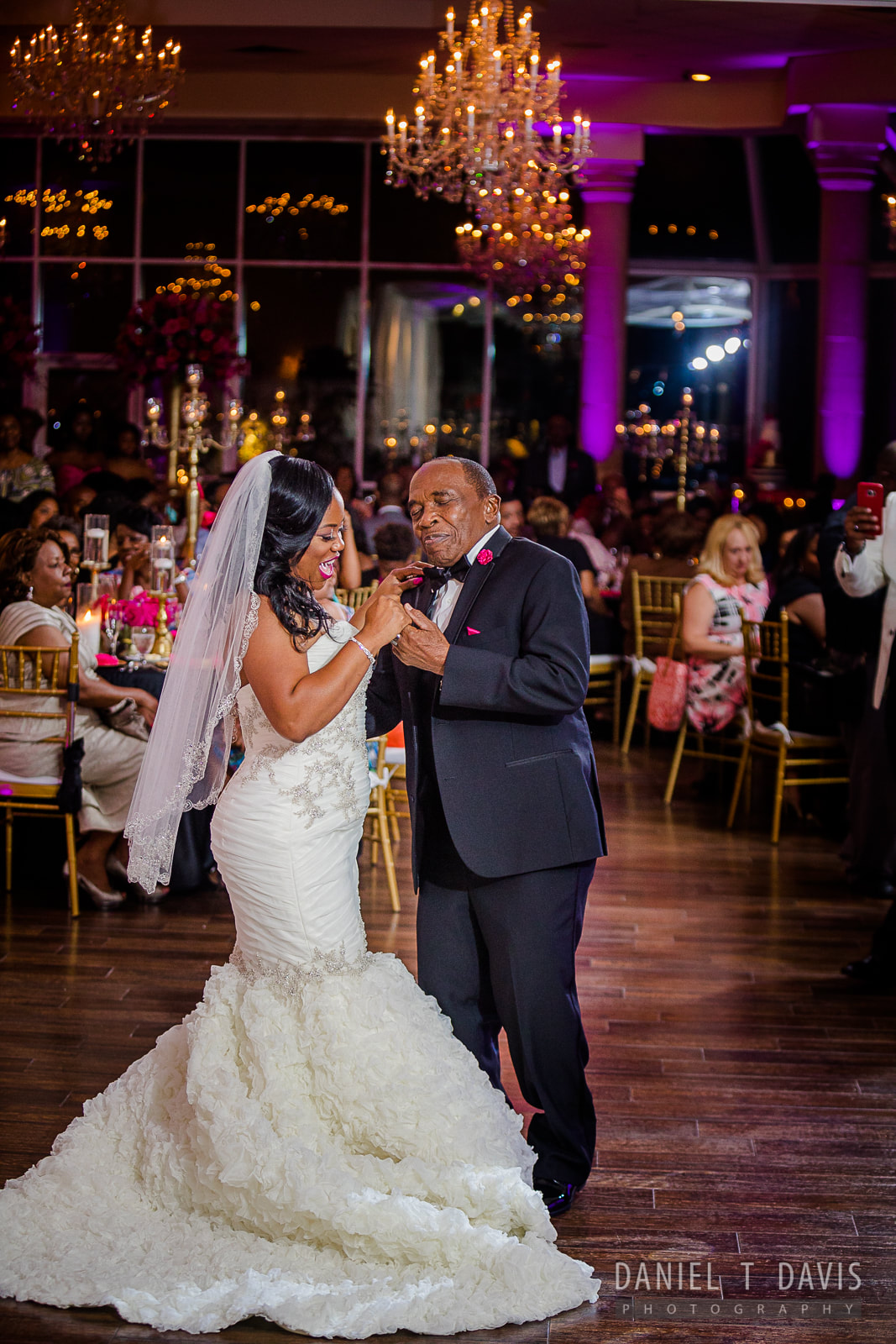 Best Wedding Photographers in Houston