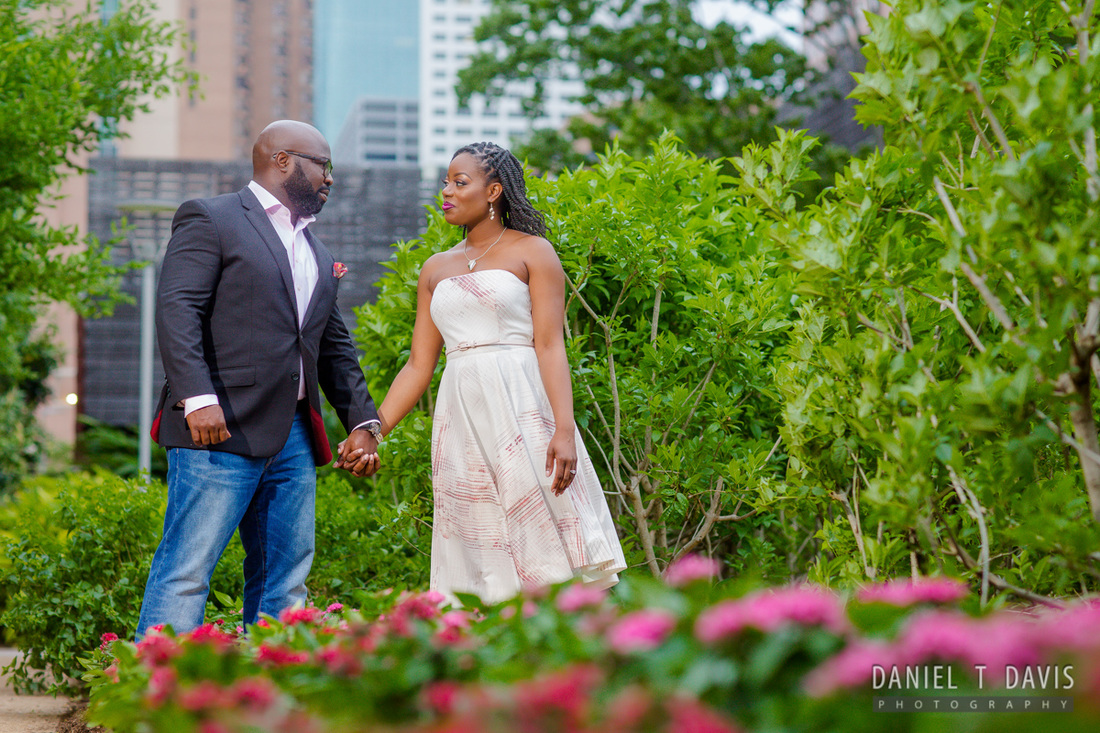Discovery Green Houston Engagement Photos