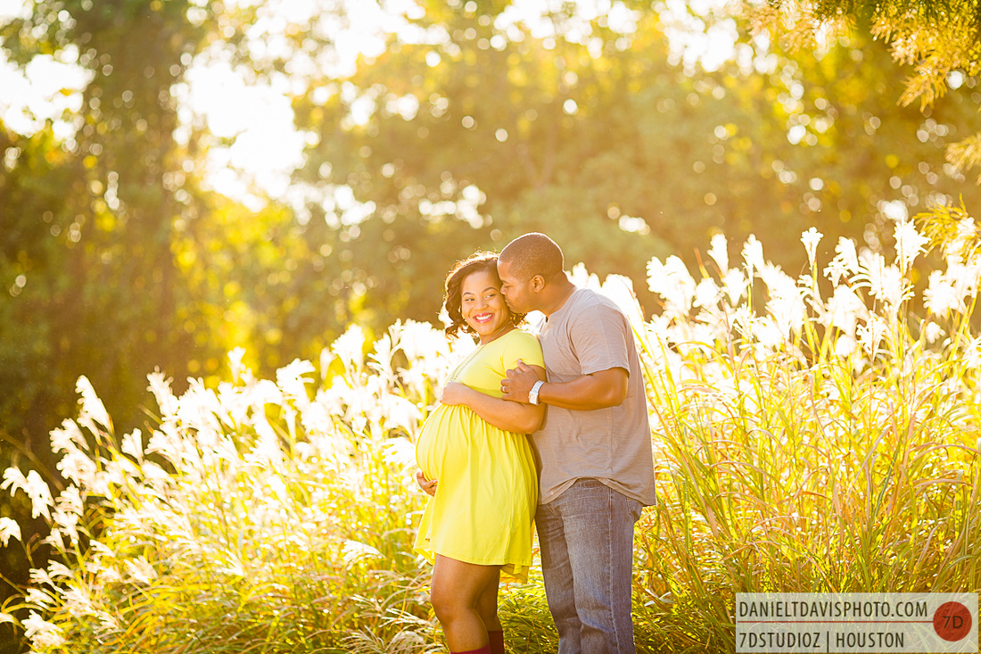 Sugarland Maternity Photos Oyster Creek Park